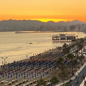 Hotel apartamentowy Wave Beachfront, Durrës